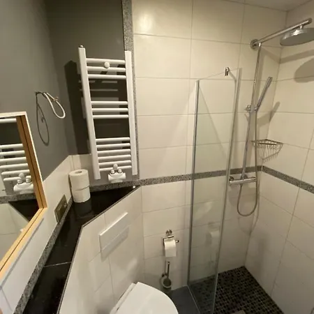 Lowe Apartamento